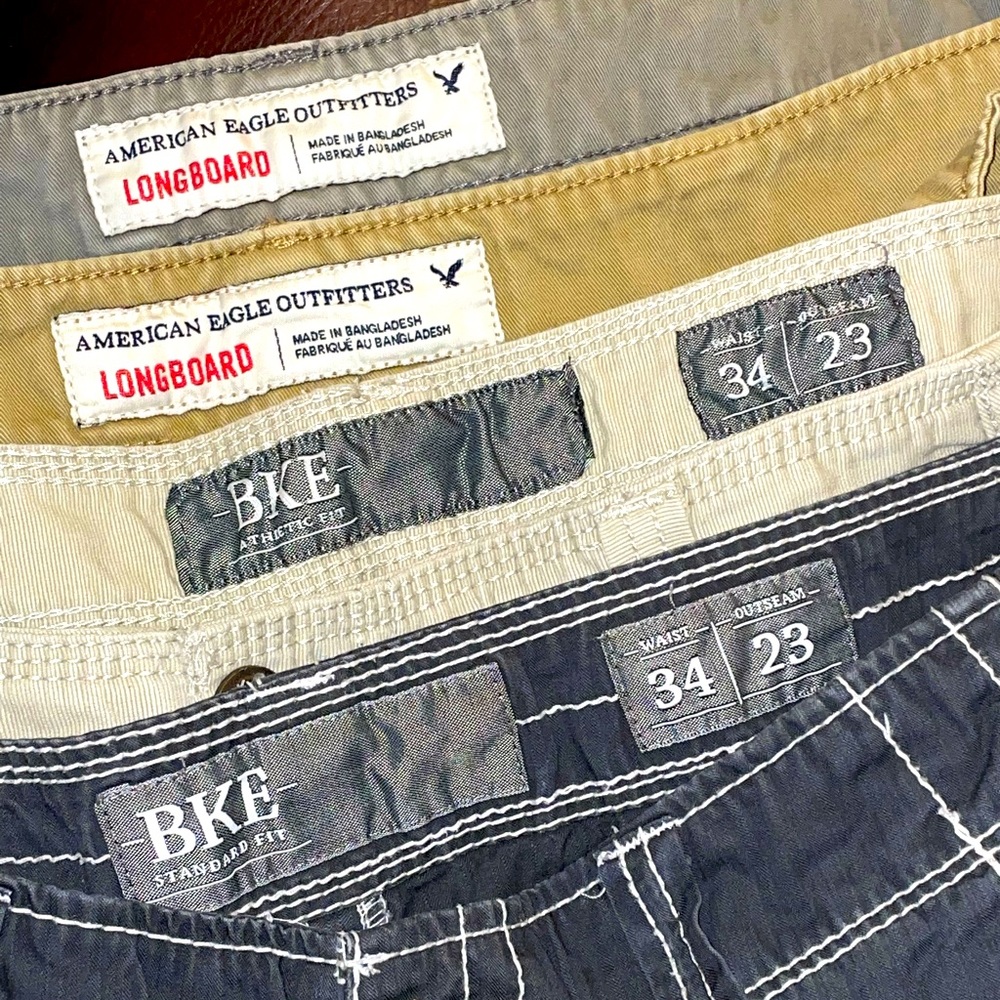 ❌SOLD❌ (4)  AE & BKE Men’s Shorts Size 34